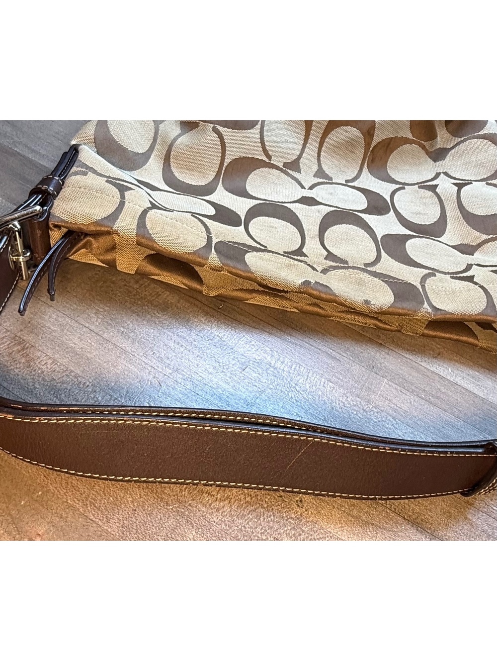 Coach Signature Jacquard Brown Tan Shoulder Bag Hobo Purse (hbp1/cp24) - Picture 6 of 9